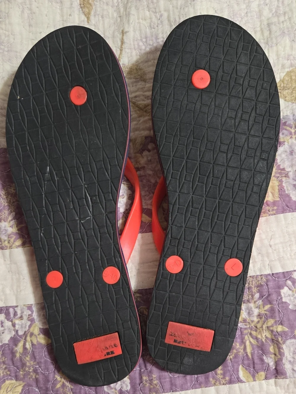 kate spade navy flip flops with white and coral polka dots Size 10M